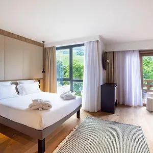 4* فندق Novotel Mont-blanc
